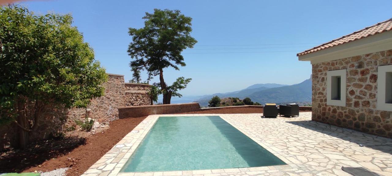 Villa Serenis Porovitsa Exteriör bild